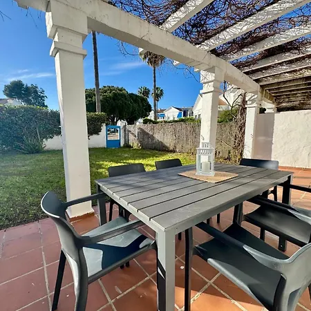 Apartment Brisa Del Mar Ii, Living Sur *